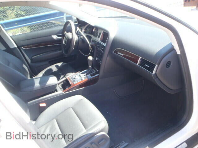 2011 AUDI A6 - VIN: WAUFGAFB6BN033043 - Фото 5