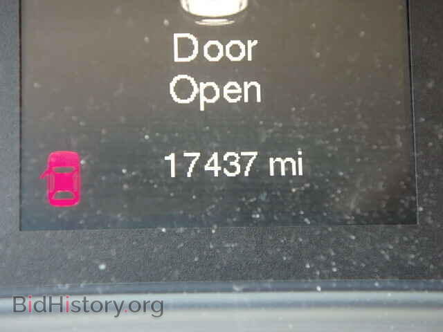 2015 CHRYSLER 200 - VIN: 1C3CCCAB0FN632423 - Фото 8