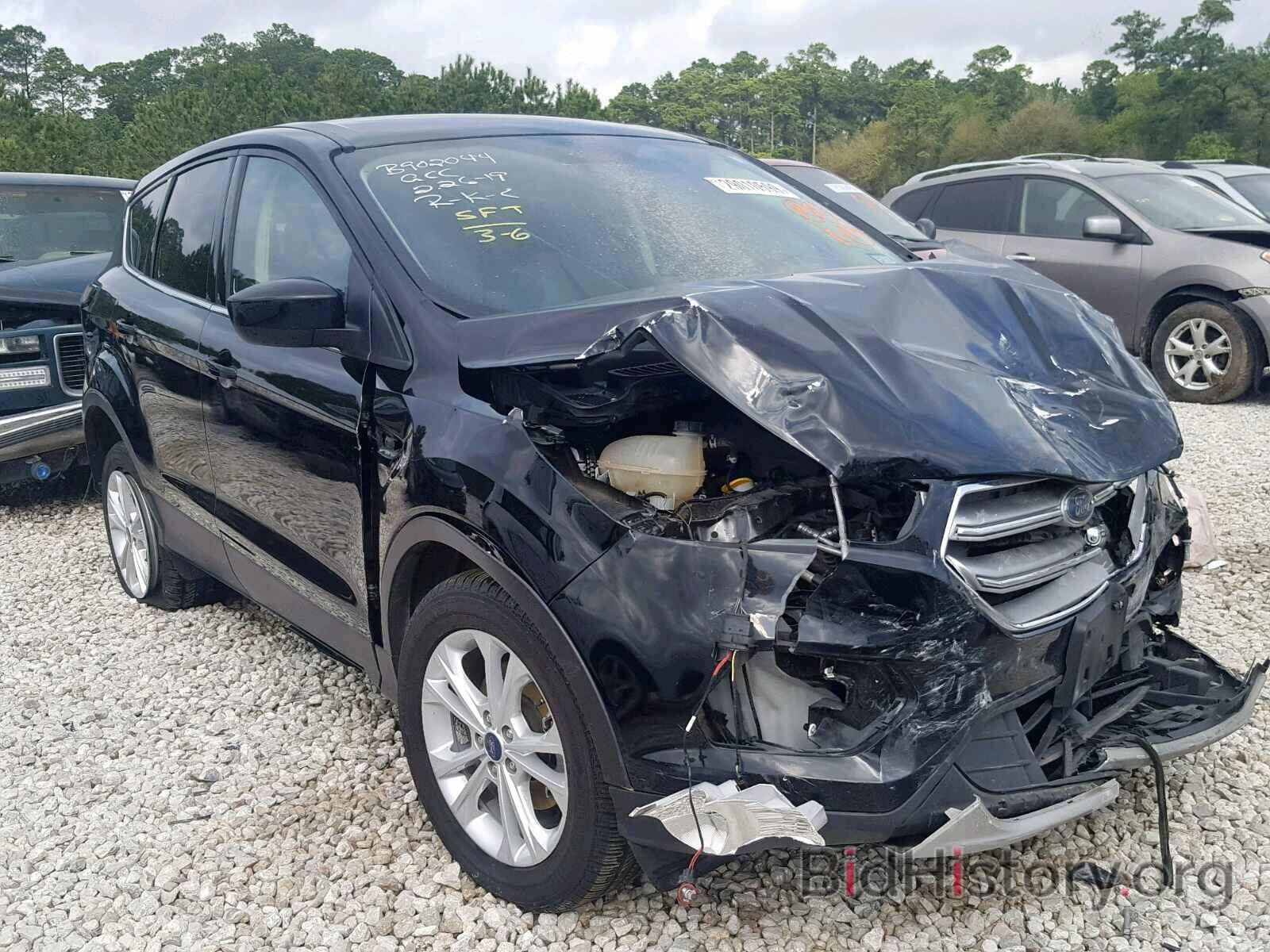 Photo 1FMCU0GDXHUC38318 - FORD ESCAPE SE 2017