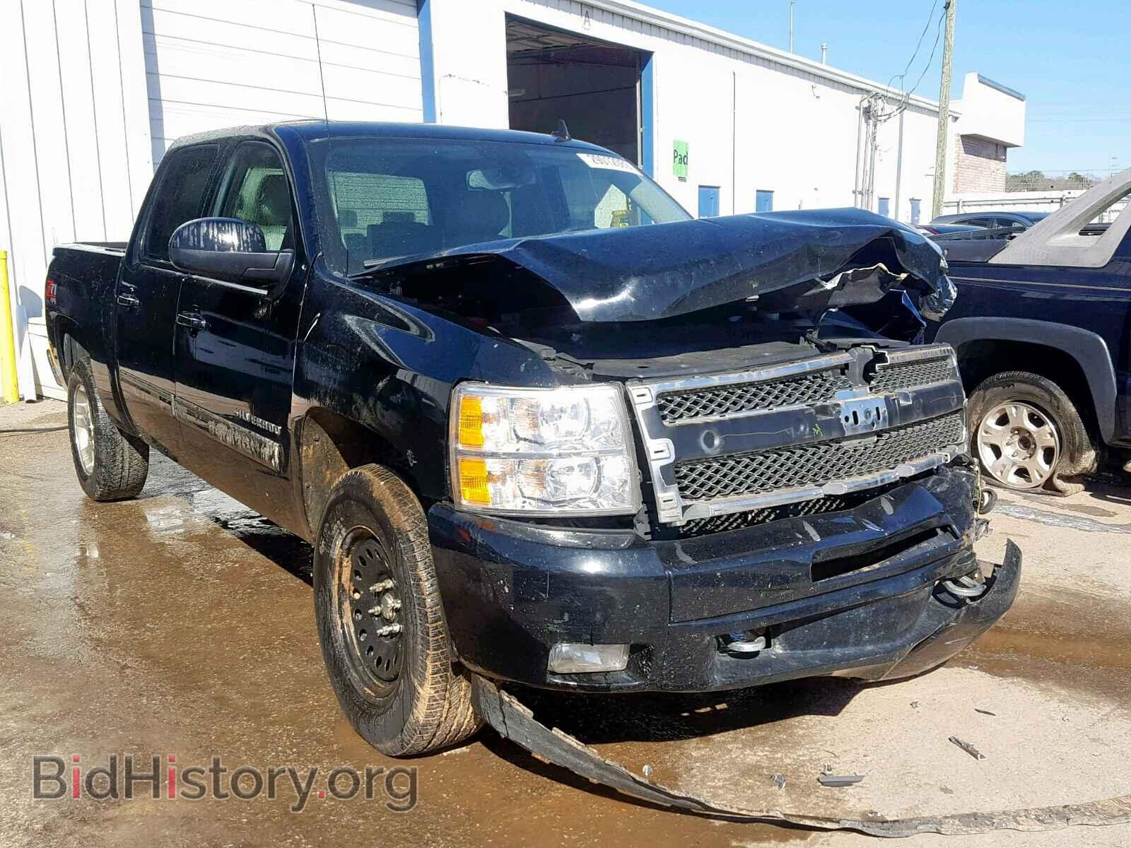 Фотография 3GCPKSE30BG366238 - CHEVROLET SILVERADO 2011