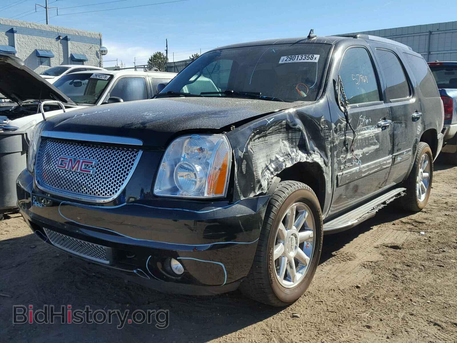 2012 GMC YUKON - VIN: 1GKS2EEF0CR292301 - Фото 2