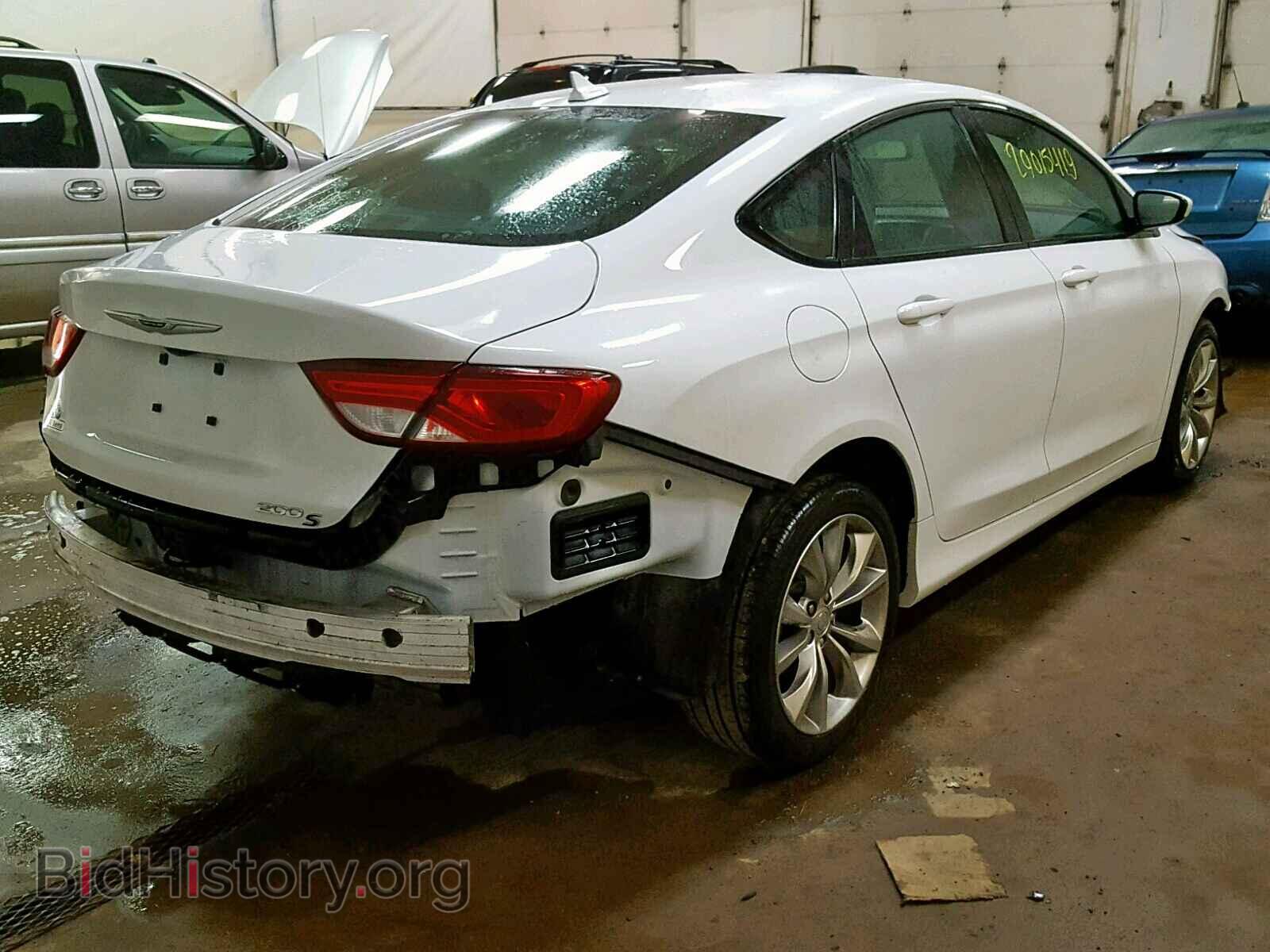 2016 CHRYSLER 200 - VIN: 1C3CCCBB1GN114885 - Photo 4