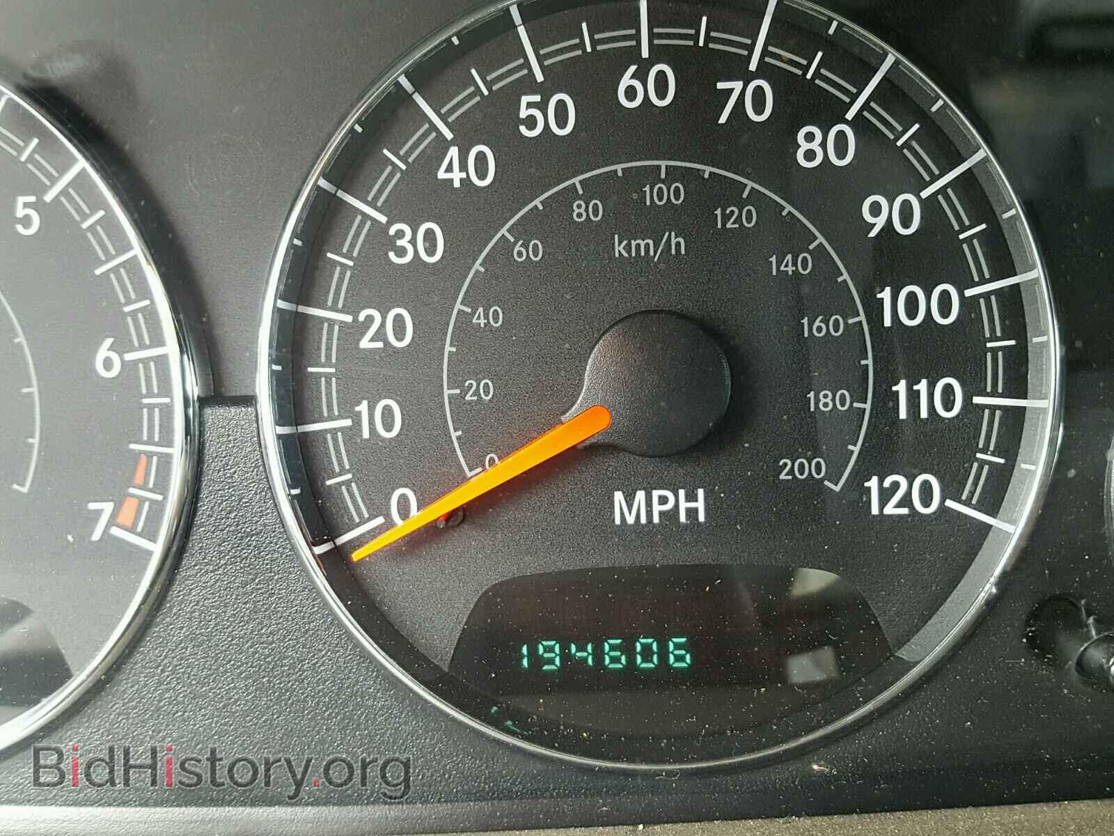 2004 CHRYSLER SEBRING - VIN: 1C3EL46X44N375024 - Фото 8