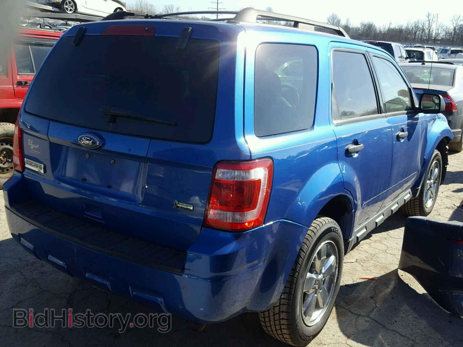 2011 FORD ESCAPE - VIN: 1FMCU9DG7BKA37563 - Photo 4
