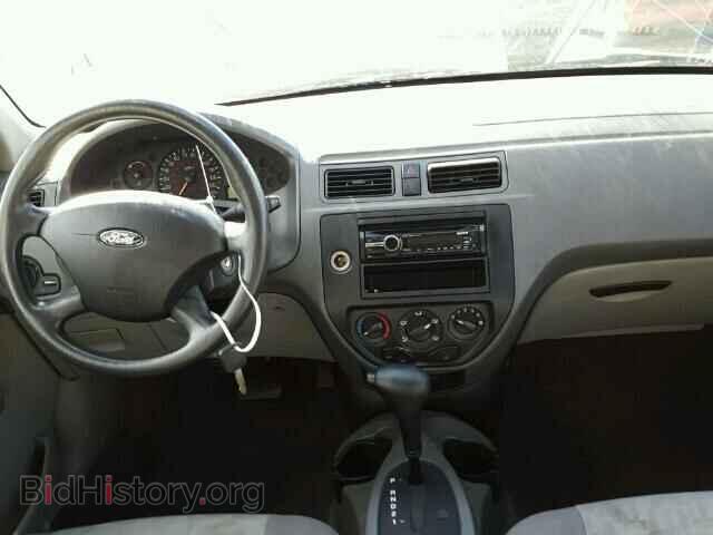 2005 FORD FOCUS - VIN: 1FAFP34N35W305385 - Фото 10