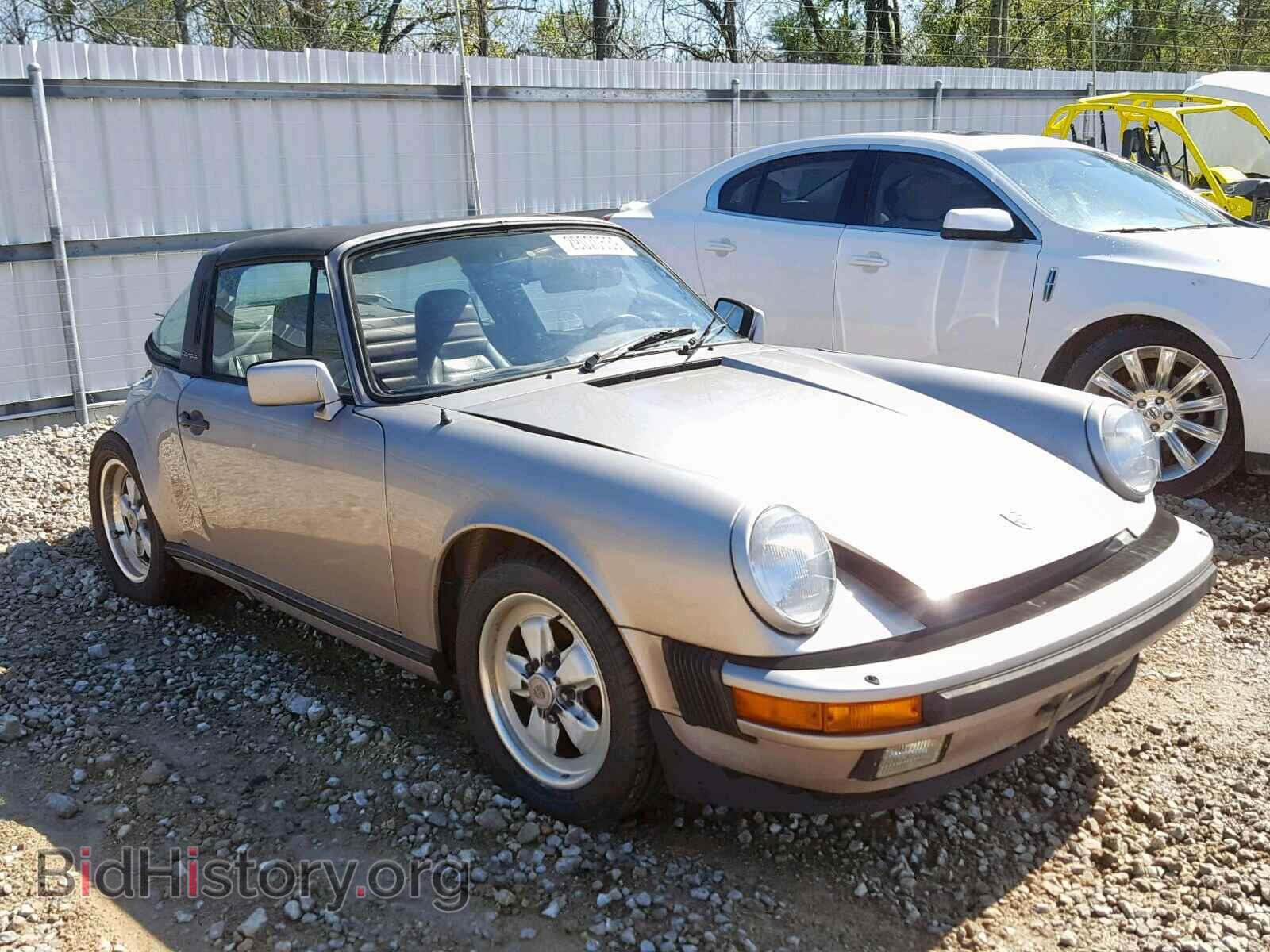 Photo WP0EB091XES161351 - PORSCHE 911 1984