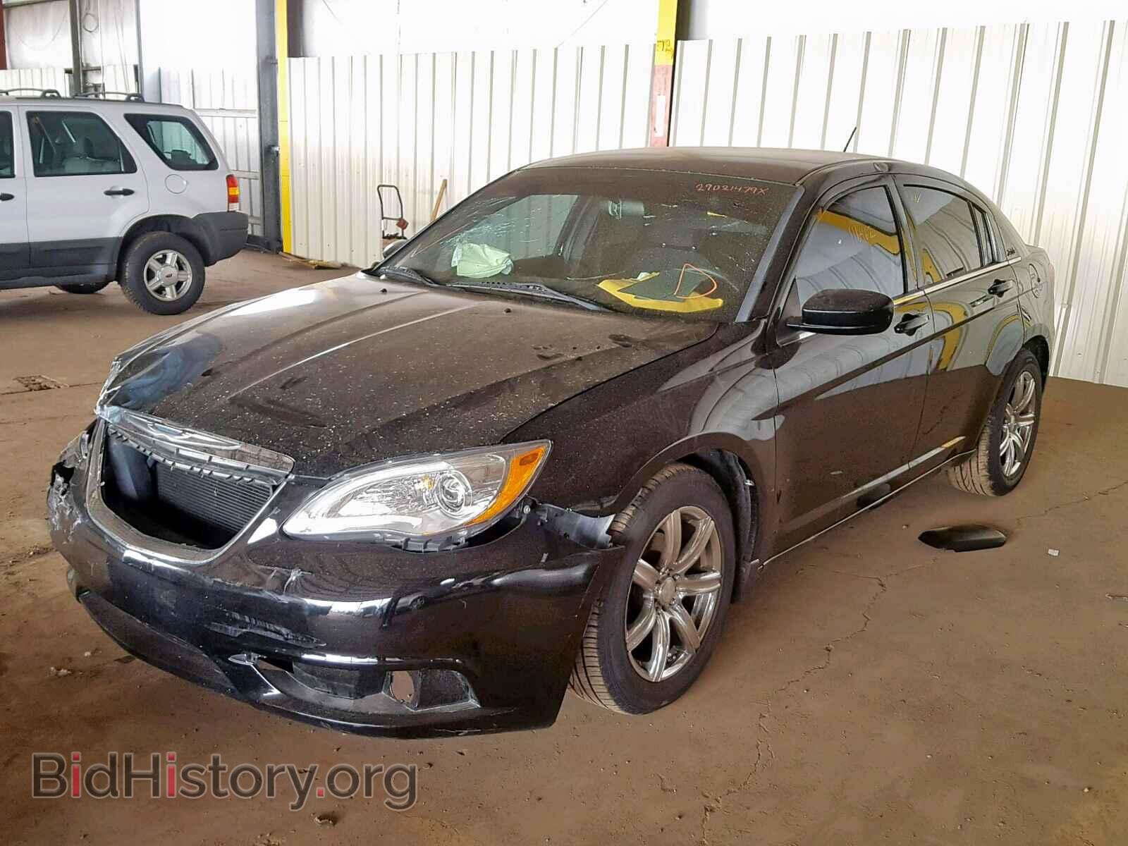 2012 CHRYSLER 200 - VIN: 1C3CCBABXCN145302 - Фото 2