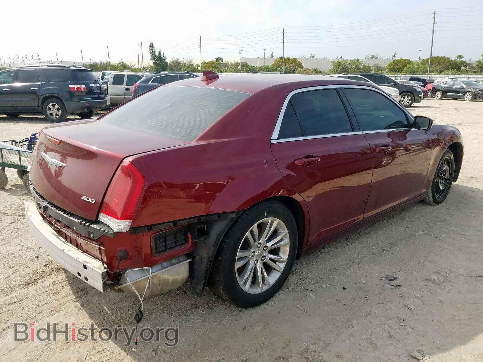 2017 CHRYSLER 300 - VIN: 2C3CCAAG8HH506600 - Фото 4