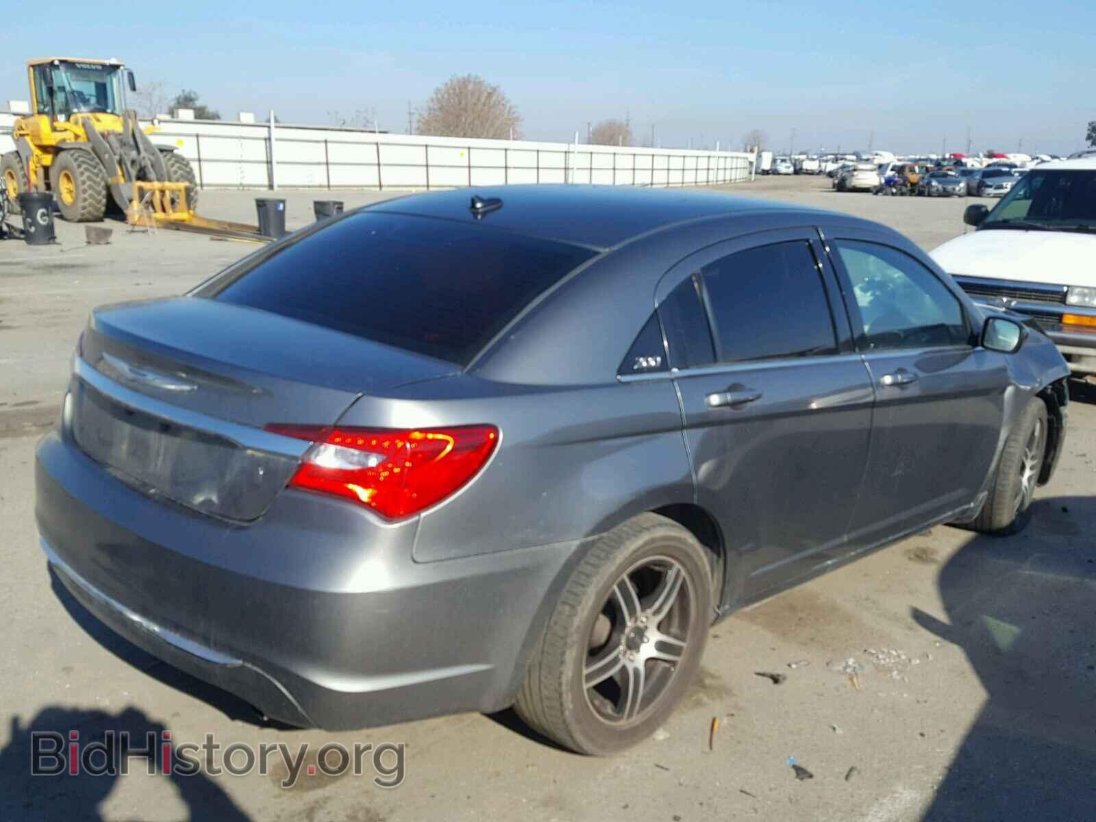 2012 CHRYSLER 200 - VIN: 1C3CCBAB6CN273780 - Фото 4