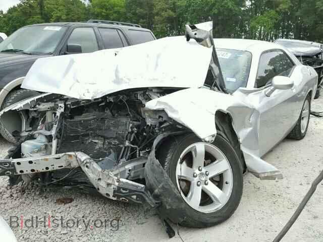 2012 DODGE CHALLENGER - VIN: 2C3CDYAG2CH228131 - Photo 2