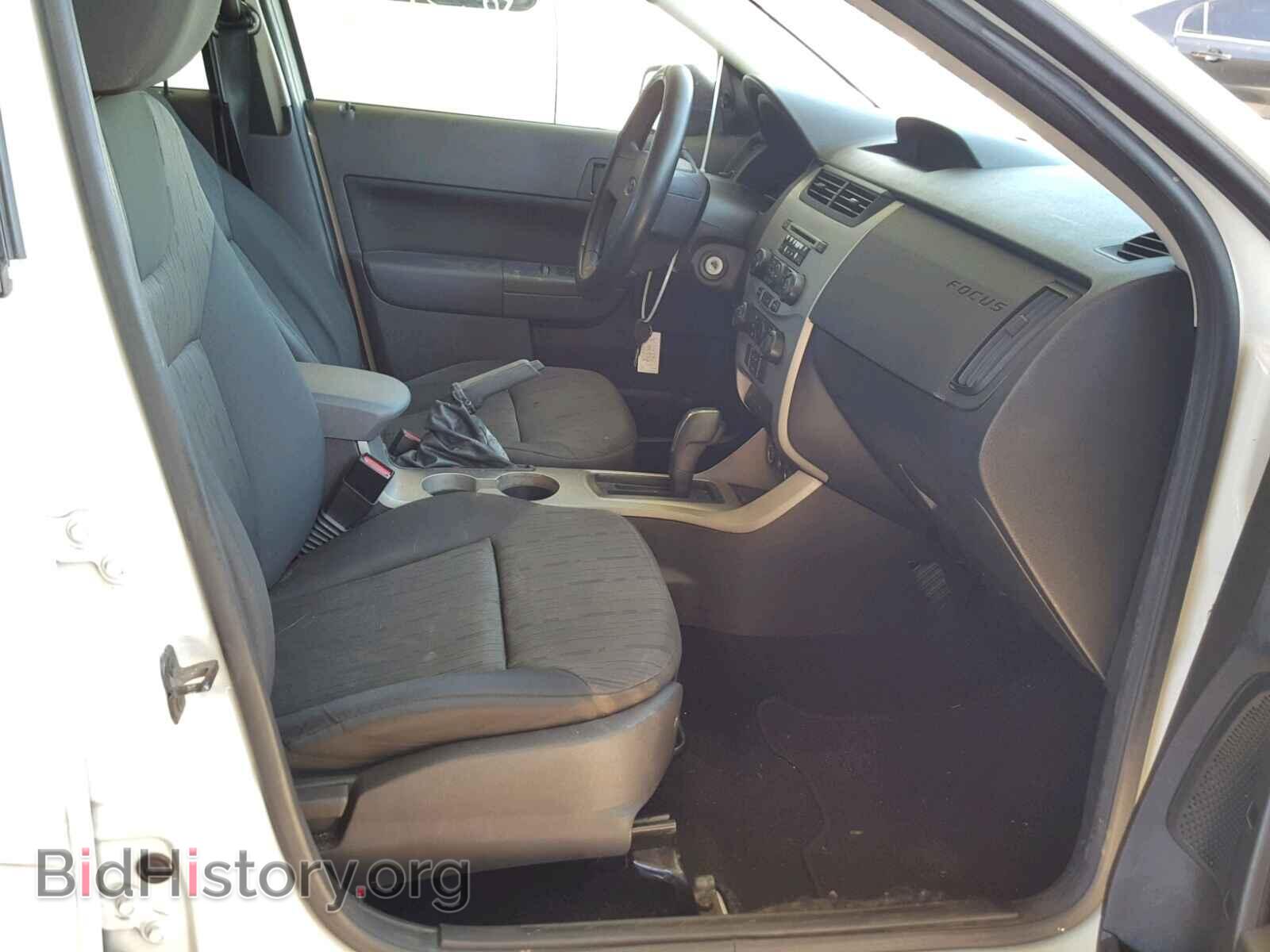 2009 FORD FOCUS - VIN: 1FAHP35N99W109853 - Фото 5