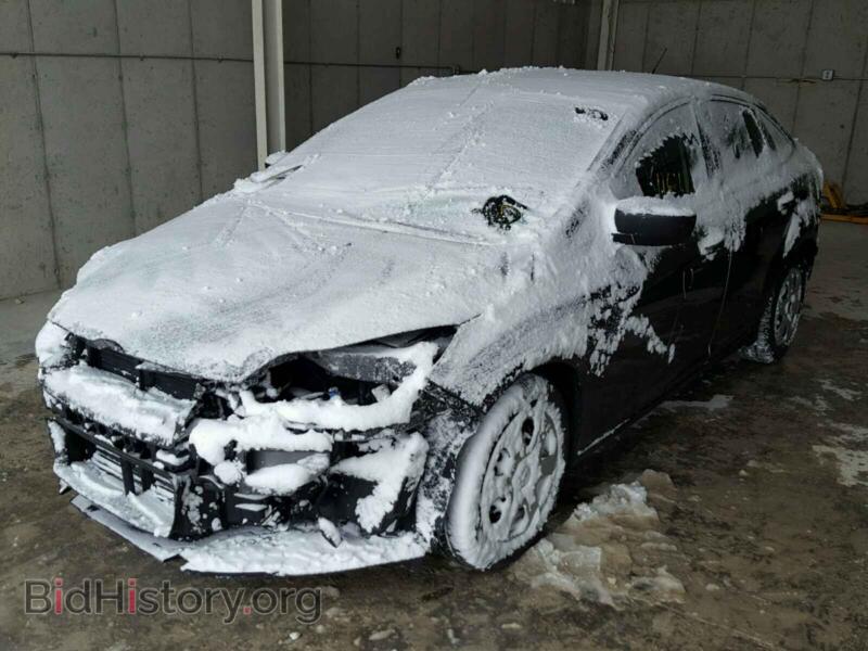 2013 Ford FOCUS (VIN 1FADP3E27DL332827) — фото 2 из 10