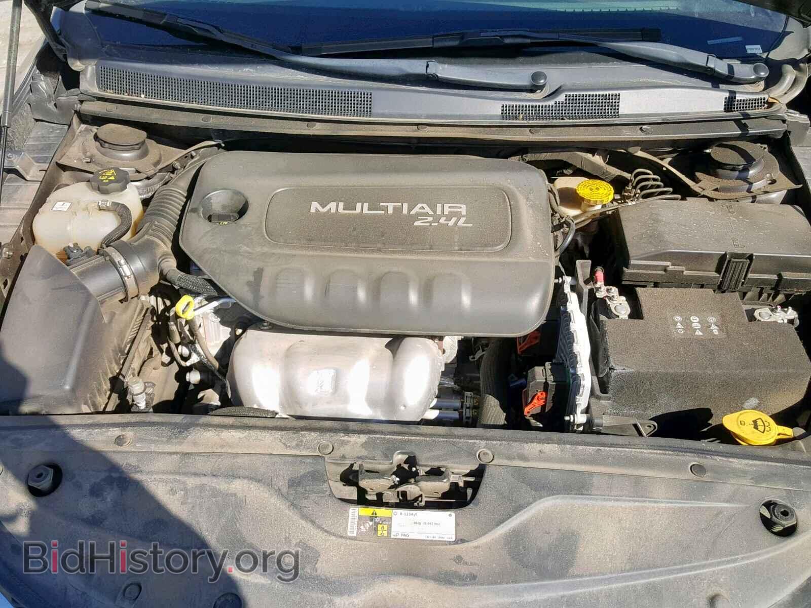 2016 CHRYSLER 200 - VIN: 1C3CCCAB8GN116232 - Photo 7