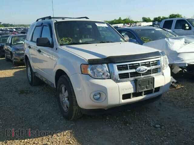 Фотография 1FMCU0D73BKA88683 - FORD ESCAPE 2011