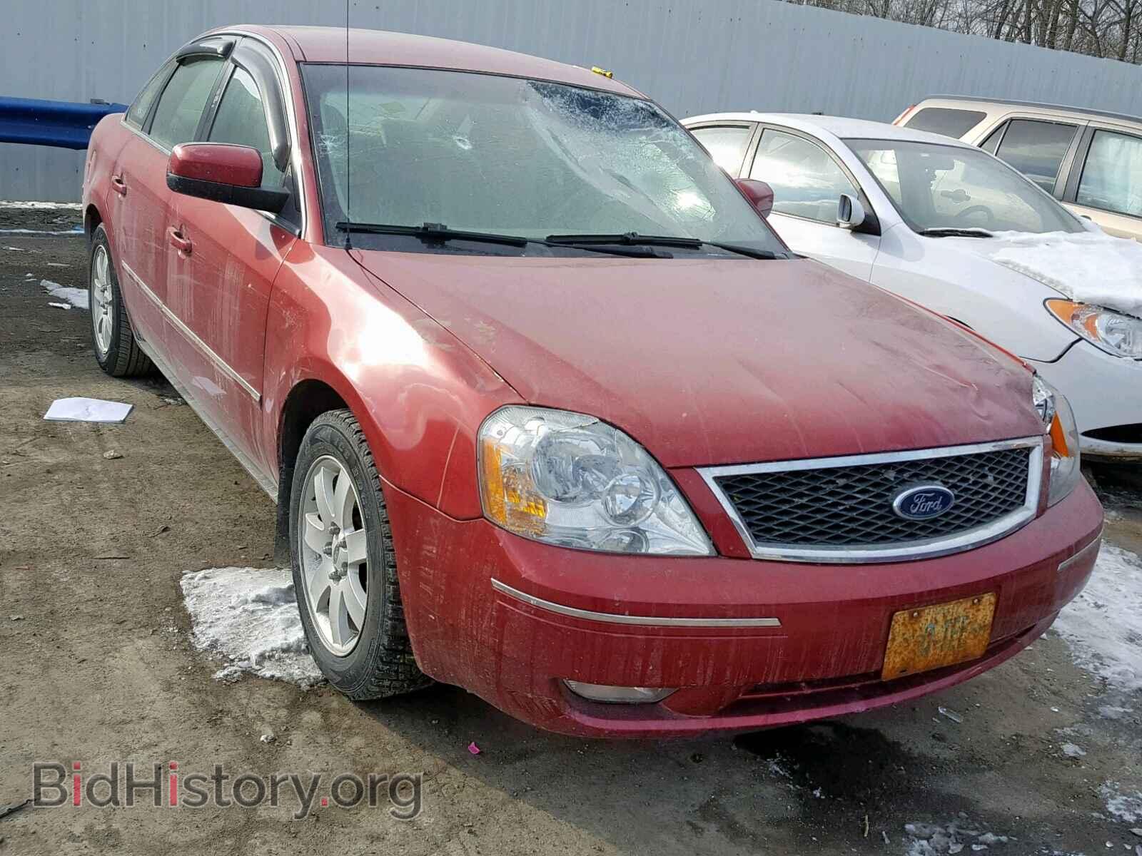 Photo  - FORD FIVE HUNDR 2005