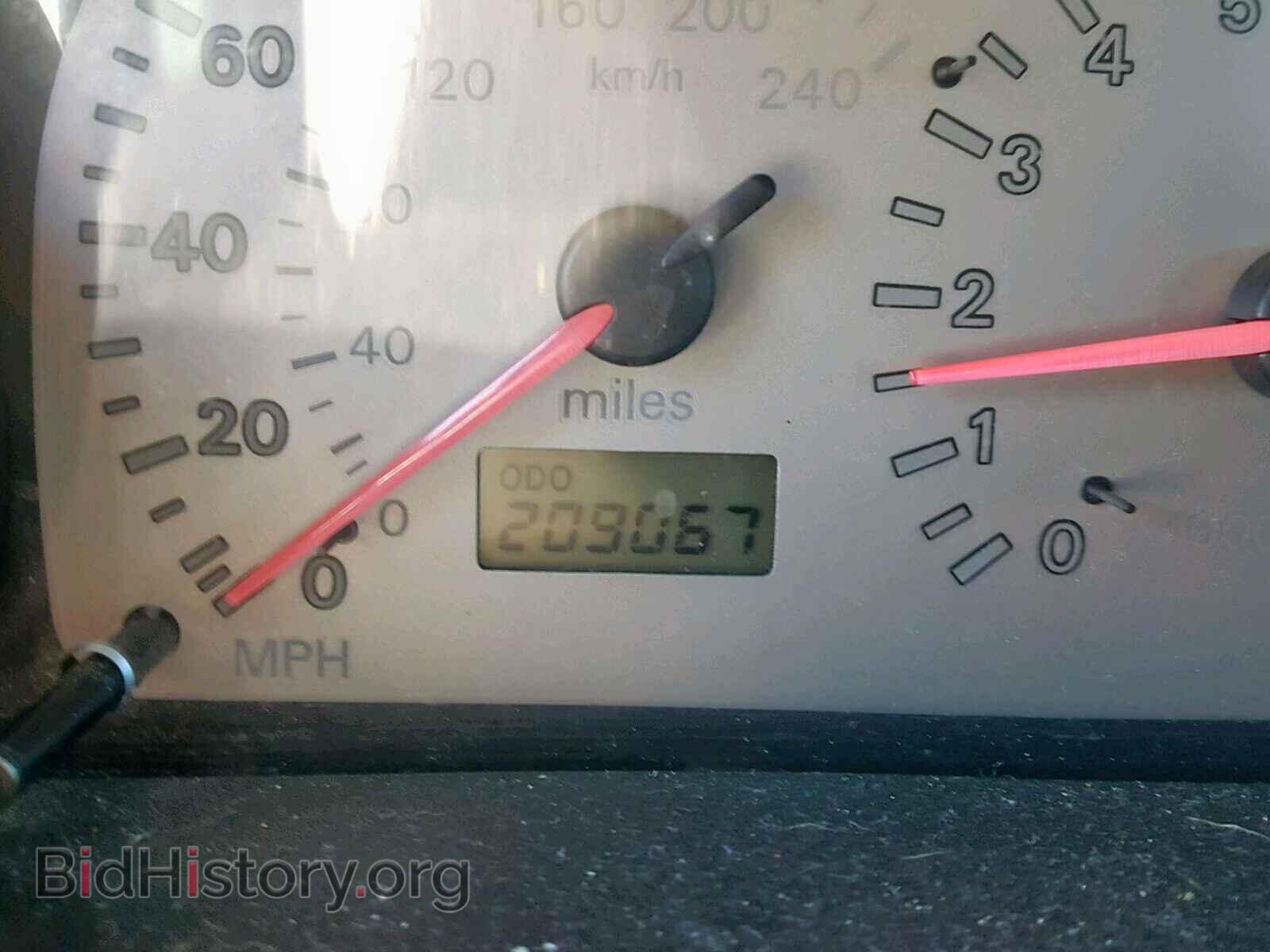 2000 MITSUBISHI ECLIPSE - VIN: 4A3AC84L6YE011823 - Photo 8