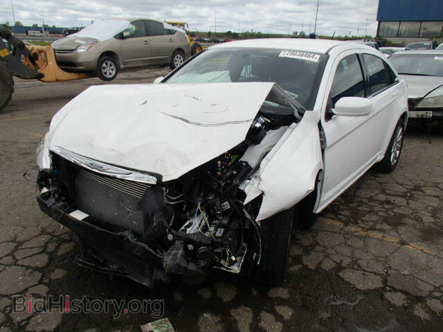 2011 CHRYSLER 200 - VIN: 1C3BC1FB3BN570695 - Фото 2