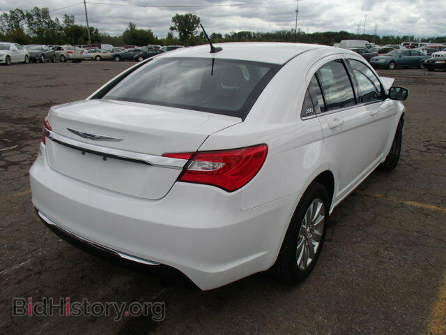 2011 CHRYSLER 200 - VIN: 1C3BC1FB3BN570695 - Фото 4