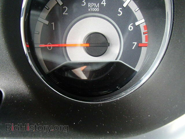 2011 CHRYSLER 200 - VIN: 1C3BC1FB3BN570695 - Фото 8