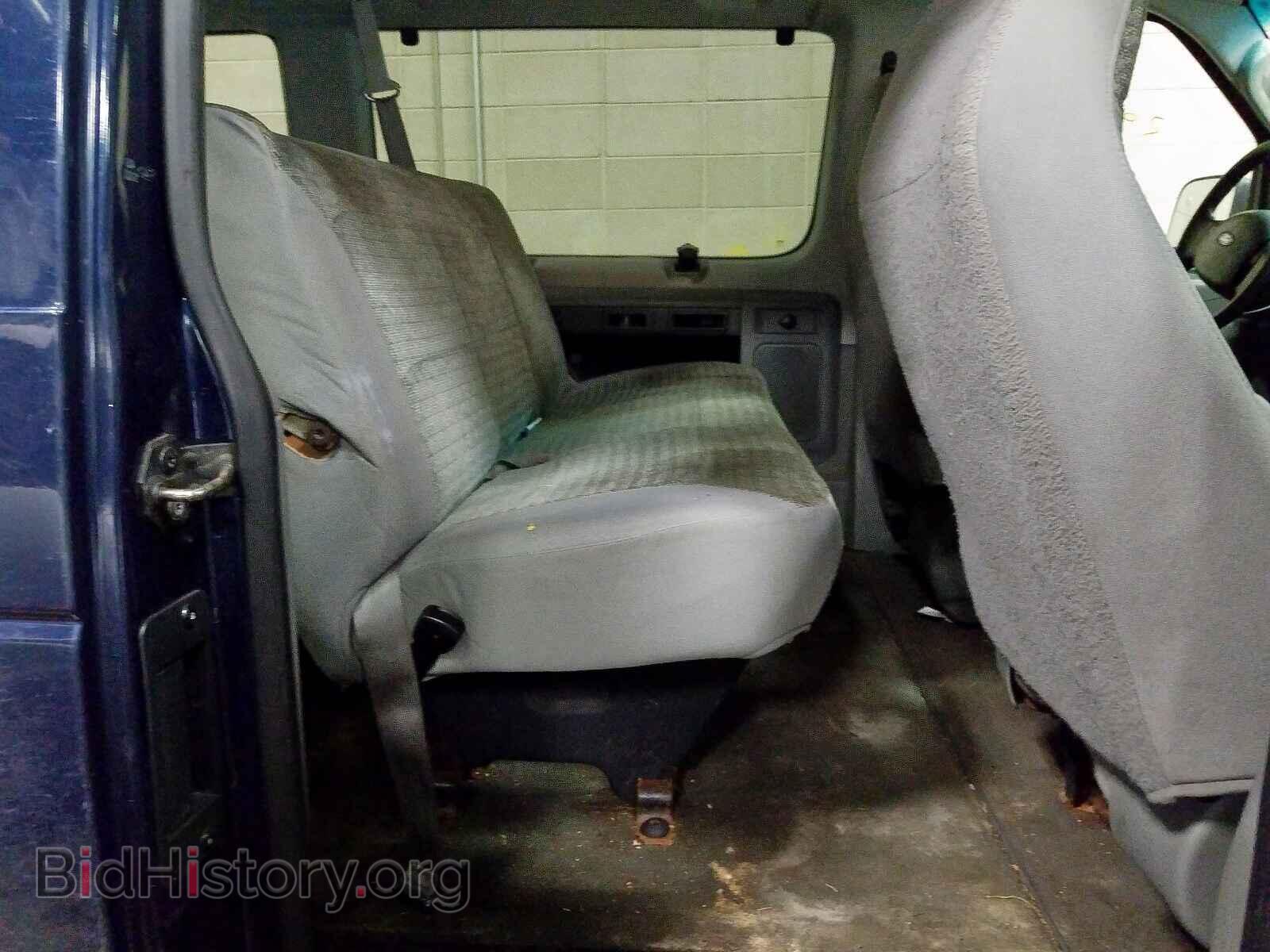 2004 FORD ECONOLINE - VIN: 1FBSS31L74HA54937 - Photo 6