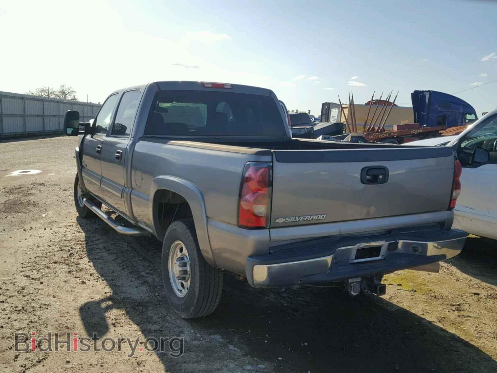 2006 CHEVROLET SILVERADO - VIN: 1GCHC23D26F203062 - Фото 3