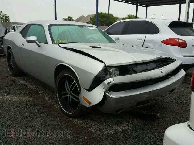 Photo 2B3LJ44V79H563046 - DODGE CHALLENGER 2009