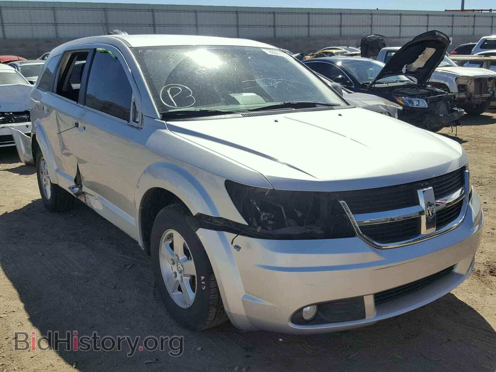 Фотография 3D4PG4FB1AT264023 - DODGE JOURNEY 2010