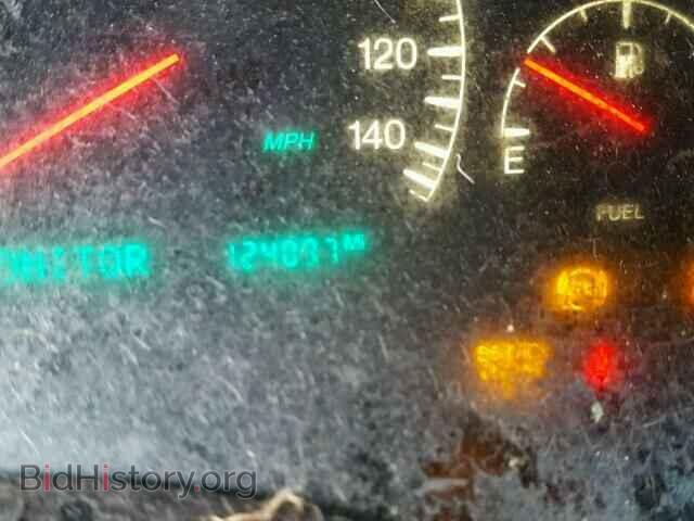 2003 CADILLAC DEVILLE - VIN: 1G6KF57983U109931 - Photo 8