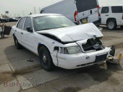 2008 Ford CROWN VIC Crown Vict, белый — VIN 2FAHP71V78X144701, Copart