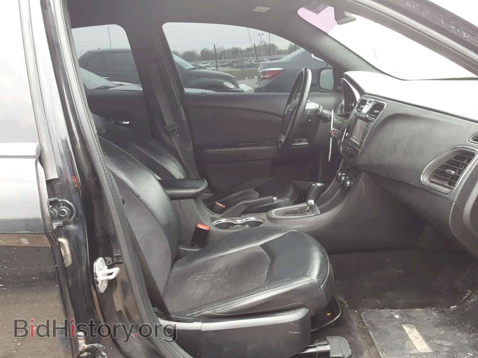 2011 CHRYSLER 200 - VIN: 1C3BC8FG6BN567875 - Фото 5