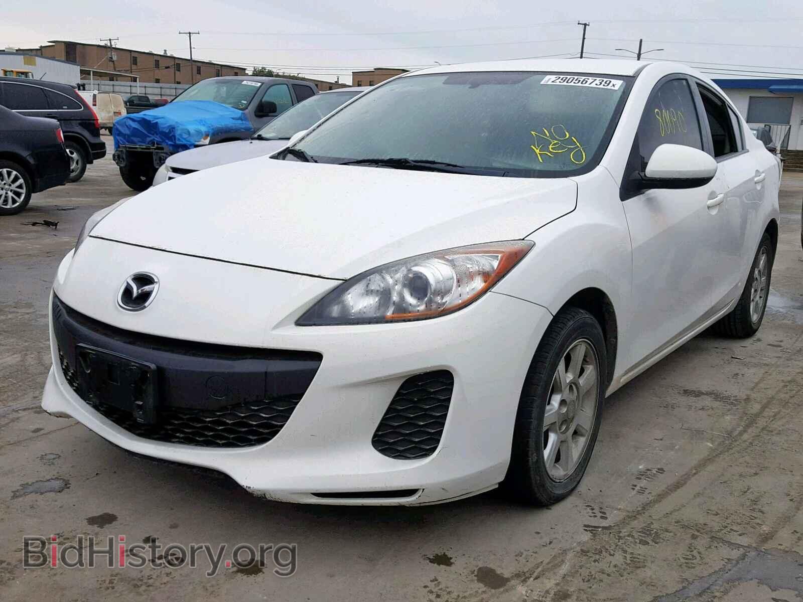2013 MAZDA 3 - VIN: JM1BL1TF1D1784064 - Фото 2