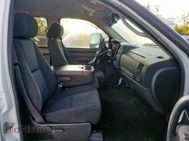2011 CHEVROLET SILVERADO - VIN: 1GCPKSE31BF140677 - Photo 5
