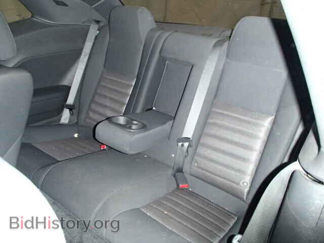 2010 DODGE CHALLENGER - VIN: 2B3CJ4DV7AH141203 - Photo 6