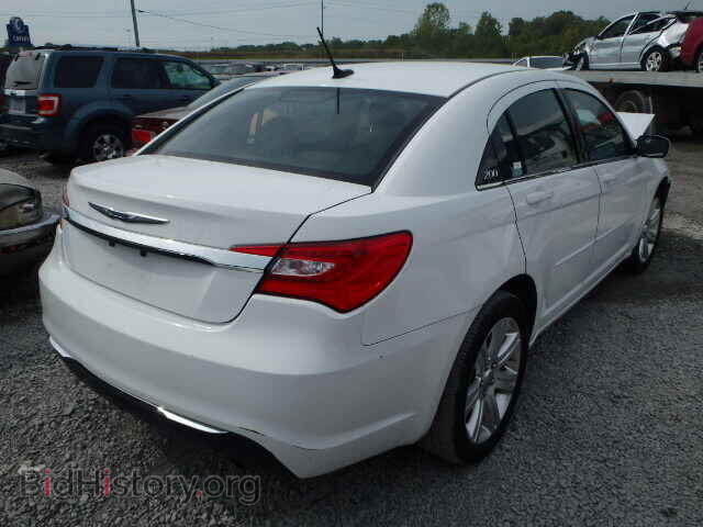 2013 CHRYSLER 200 - VIN: 1C3CCBBB0DN656419 - Фото 4