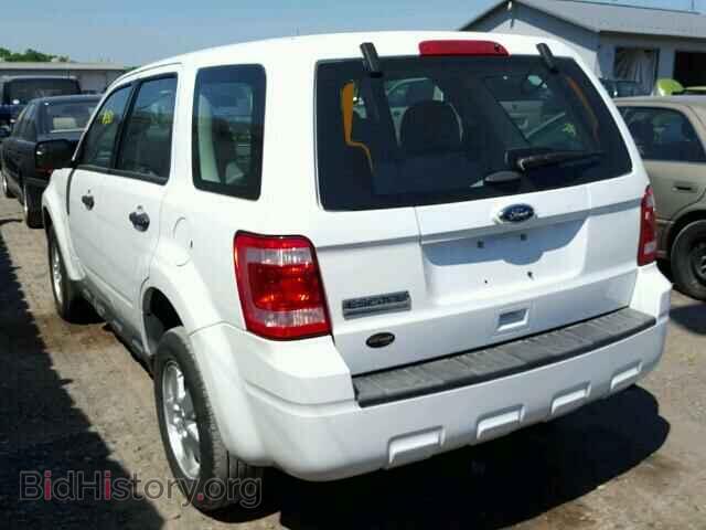 2011 FORD ESCAPE - VIN: 1FMCU0C76BKC06064 - Photo 3