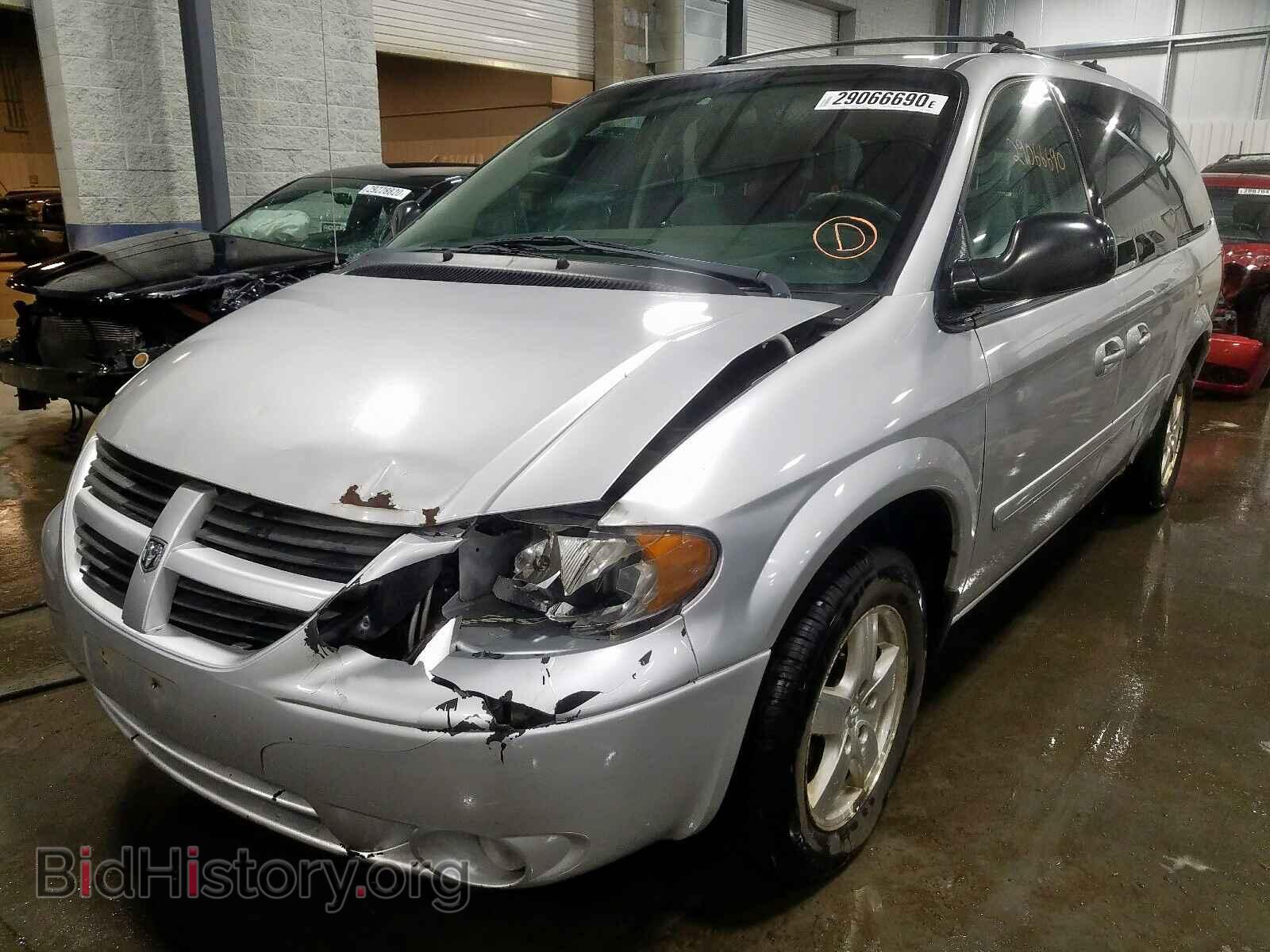 2005 DODGE CARAVAN - VIN: 2D4GP44L65R525411 - Фото 2