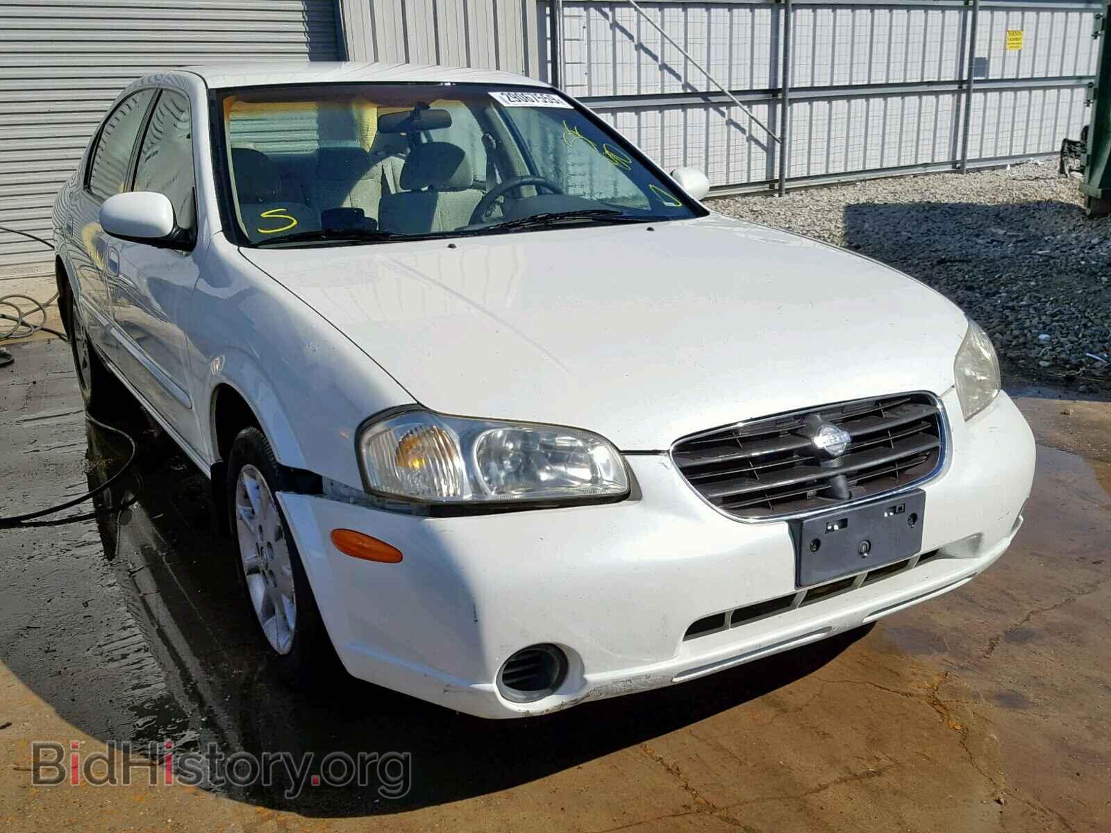 Photo  - NISSAN MAXIMA 2000