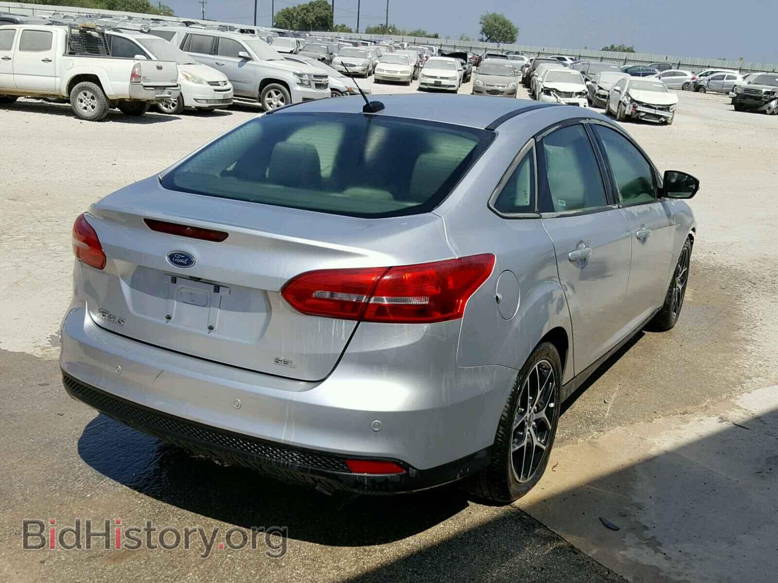 2017 FORD FOCUS - VIN: 1FADP3H20HL247717 - Photo 4