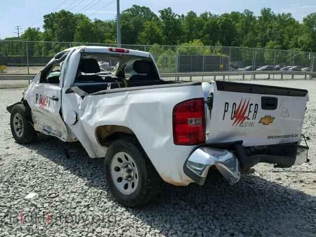 2010 CHEVROLET SILVERADO - VIN: 1GCPCPEX9AZ214552 - Фото 3