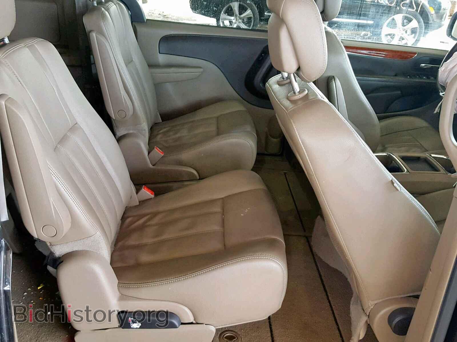 2013 CHRYSLER TOWN & COU - VIN: 2C4RC1BG2DR556370 - Фото 6