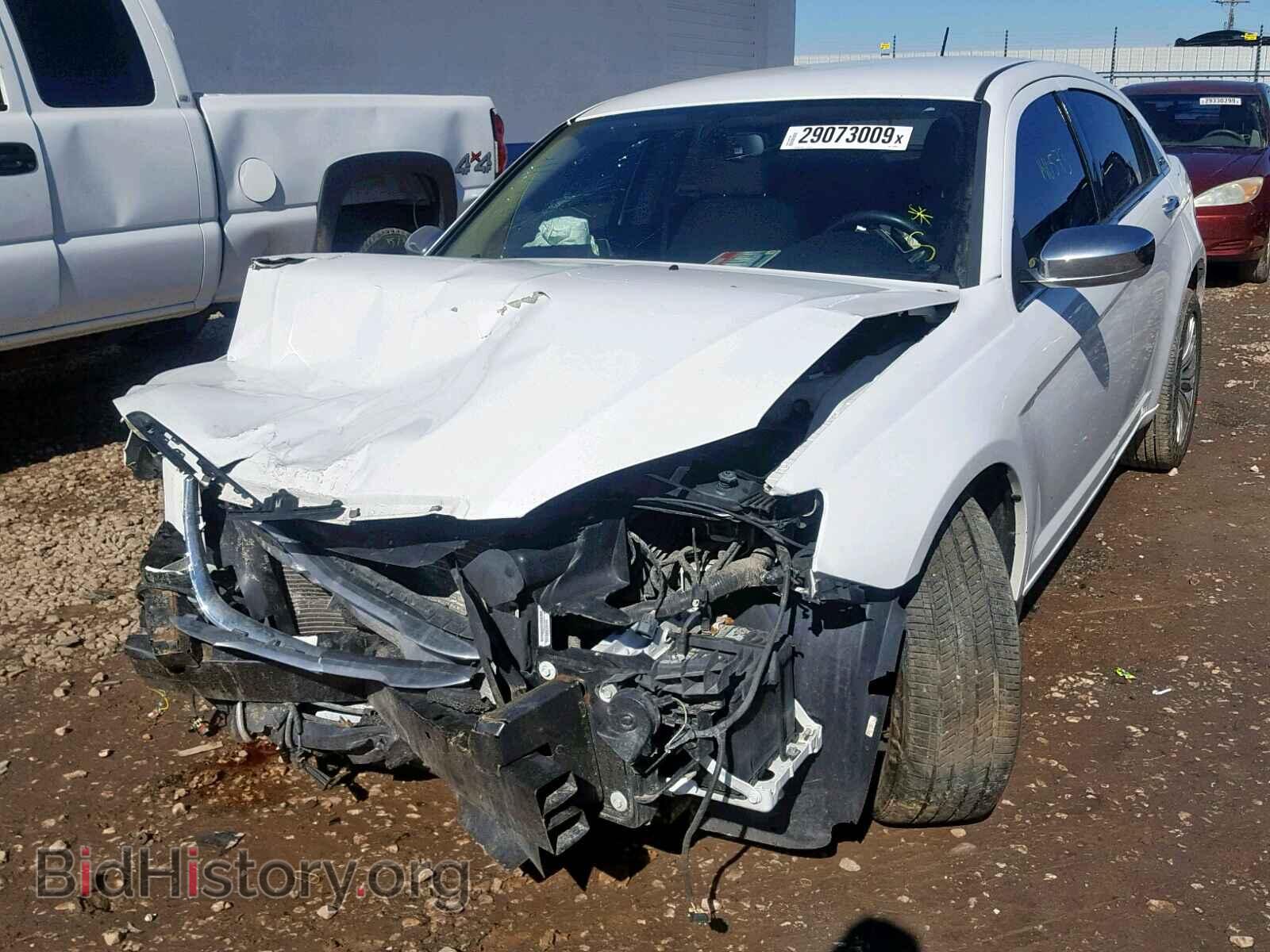 2012 CHRYSLER 200 - VIN: 1C3CCBCB4CN123664 - Фото 2