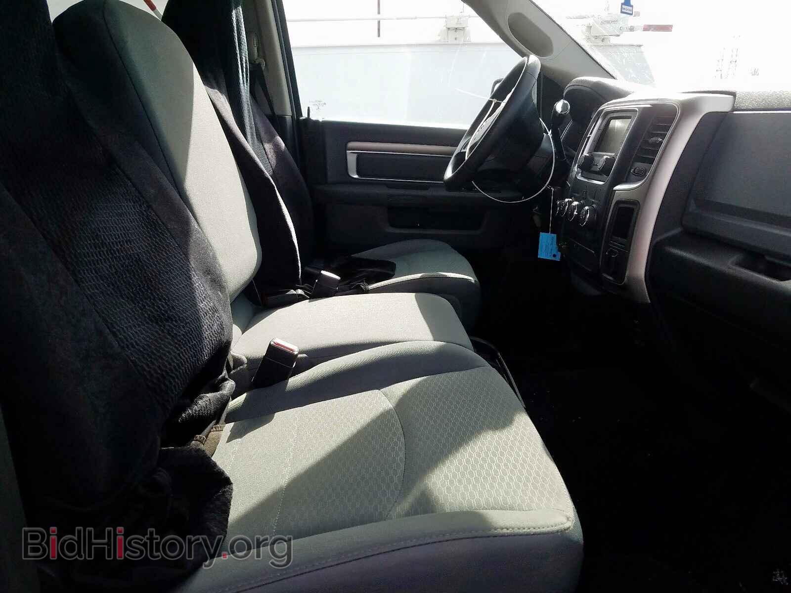2018 RAM 2500 - VIN: 3C6TR5DT1JG216092 - Photo 5