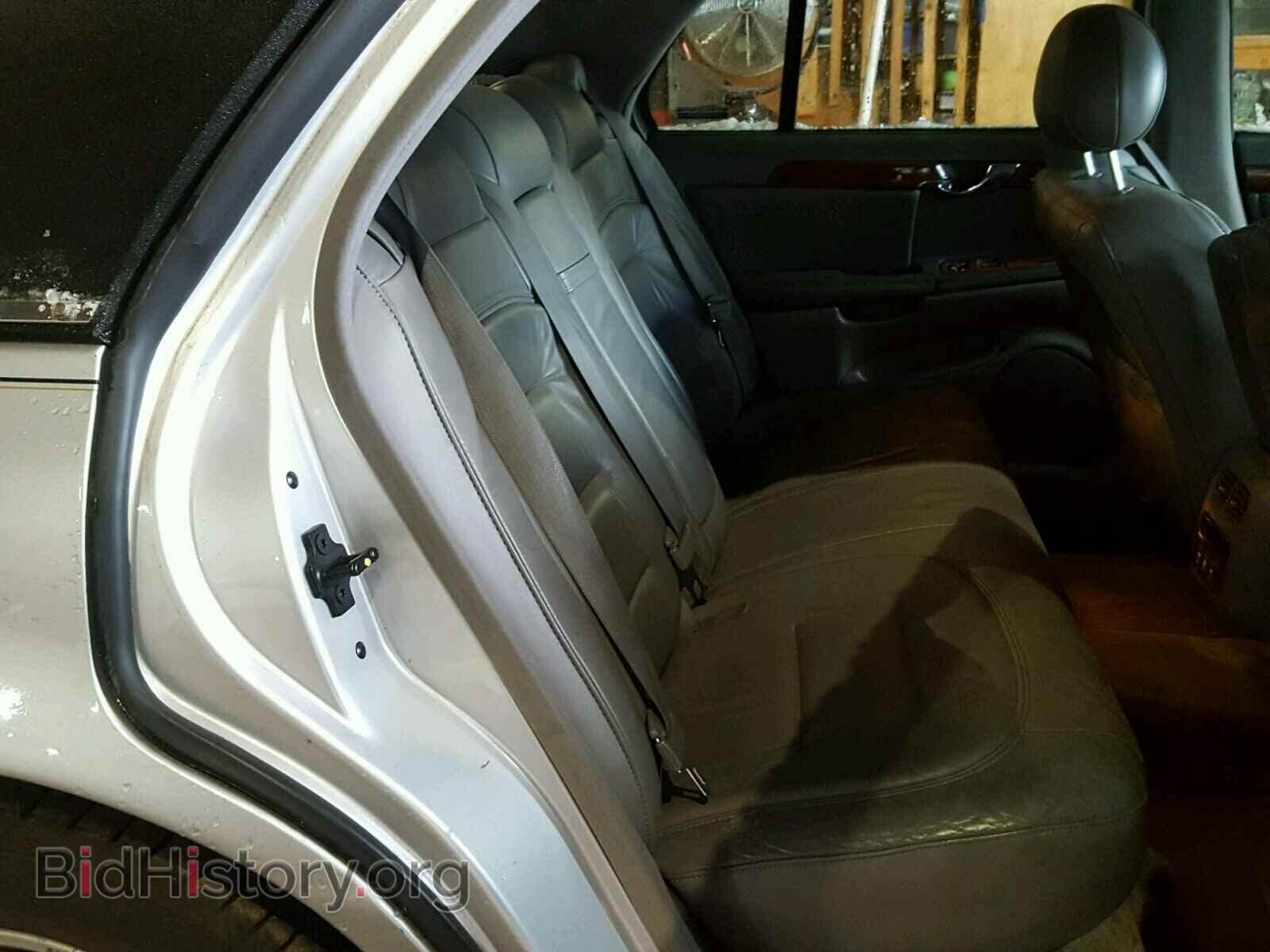 2001 CADILLAC DEVILLE - VIN: 1G6KD54Y31U192389 - Photo 6