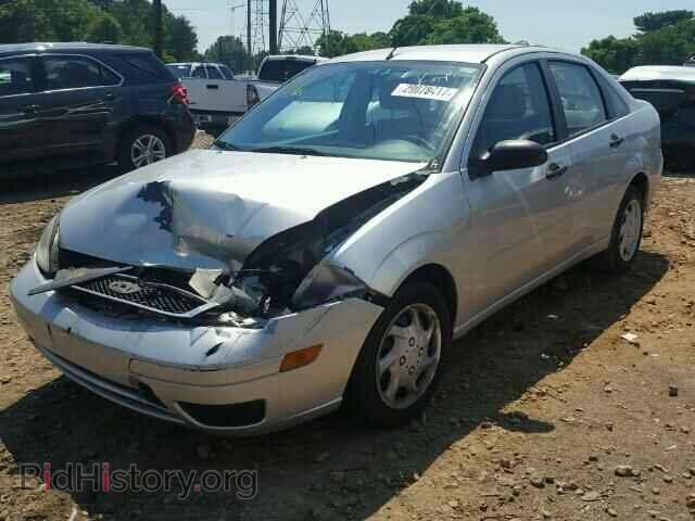 2007 FORD FOCUS - VIN: 1FAHP34N87W199088 - Фото 2