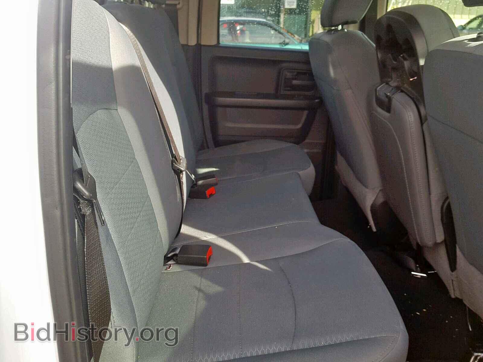 2018 RAM 1500 ST - VIN: 1C6RR6FT5JS194913 - Фото 6
