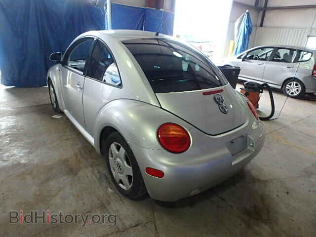 2000 VOLKSWAGEN BEETLE - VIN: 3VWCC21C9YM444587 - Фото 3