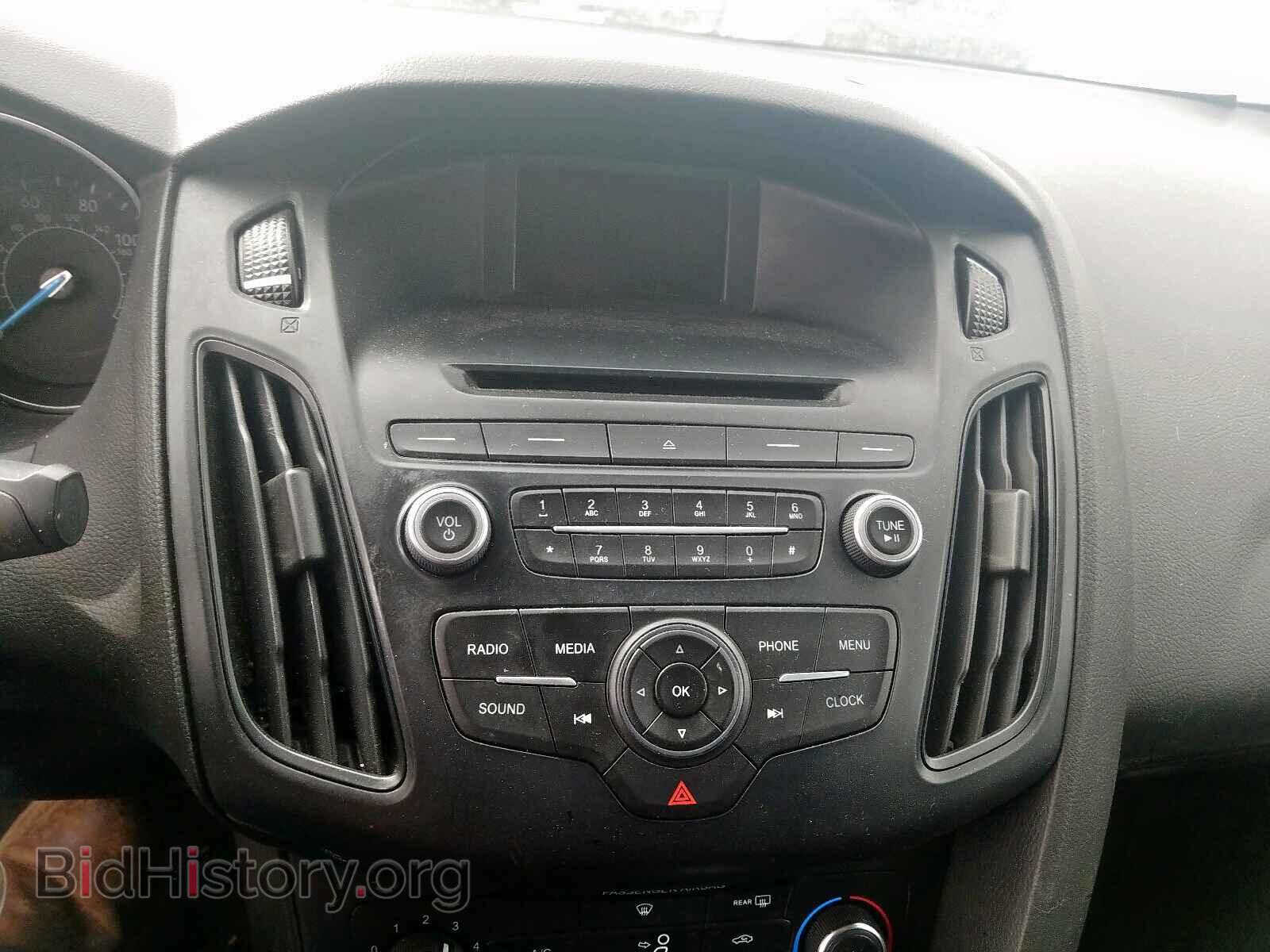 2016 FORD FOCUS - VIN: 1FADP3F29GL404159 - Фото 9