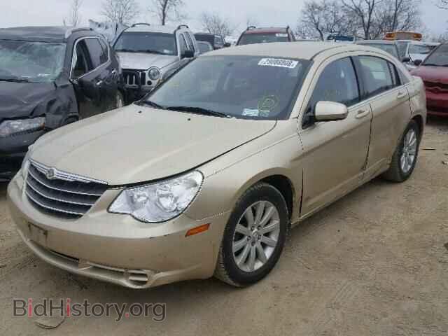 2010 CHRYSLER SEBRING - VIN: 1C3CC5FB2AN208707 - Фото 2