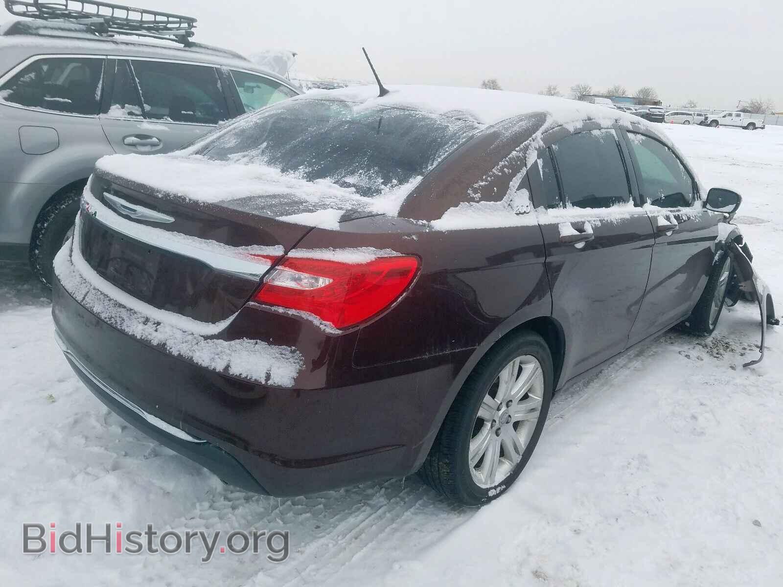 2013 CHRYSLER 200 - VIN: 1C3CCBBG4DN569179 - Фото 4
