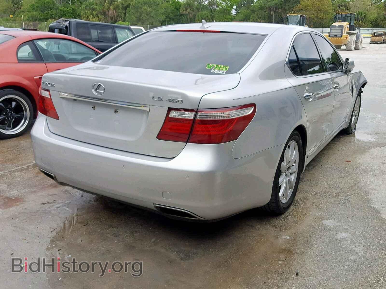 2007 LEXUS LS460 - VIN: JTHBL46F475022470 - Photo 4